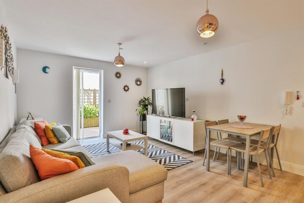 Additional image 14 of Albert Road, BOURNEMOUTH