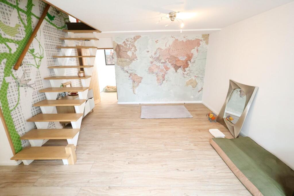 House in Chester, Lache, City of Chester - More