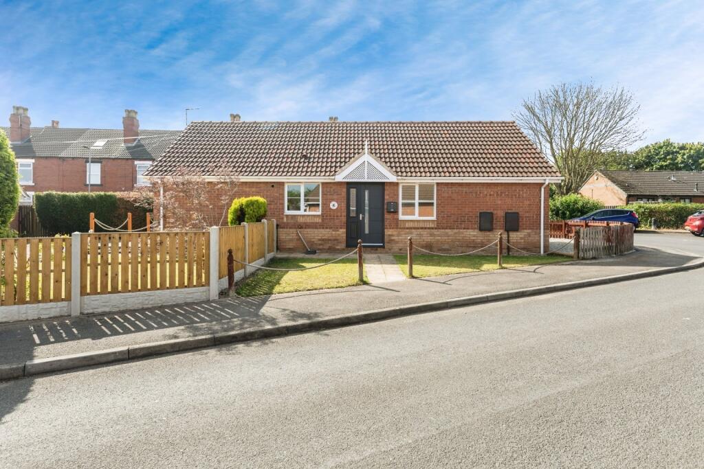 Main image of property: Cemetery Road, Hemsworth, Pontefract, West Yorkshire, WF9