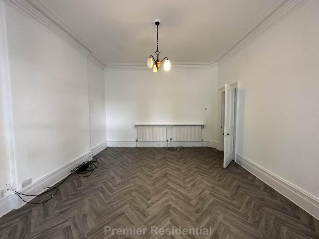Apartment in Manchester, Greater Manchester - View 3