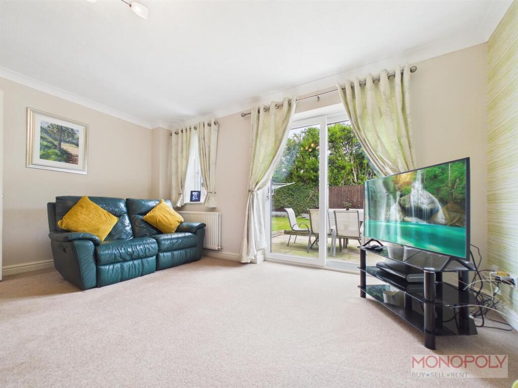 House in Pen-y-ffordd, Flintshire - View 3