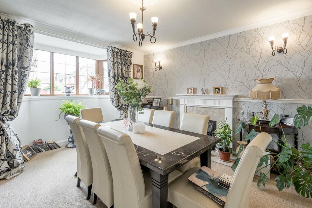 Stewart Road, Kingswinford, DY6 9PS photo 3