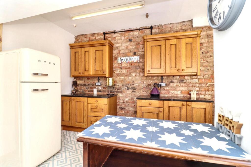 House in Stockton-on-Tees, Mount Pleasant, Portrack - View 5