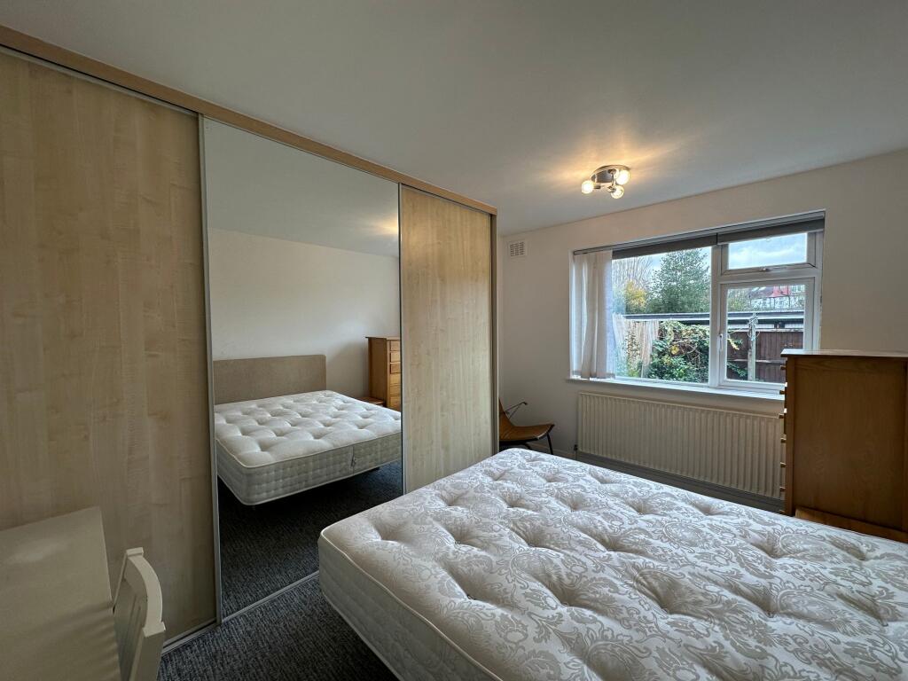2 bedroom maisonette for rent