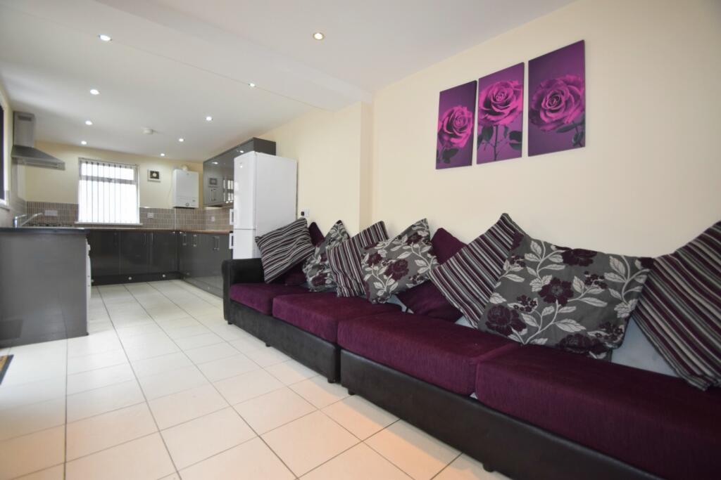 House in Cardiff - View 2
