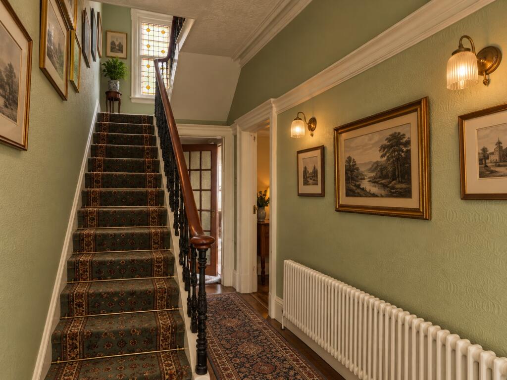 House in Bradford - View 5