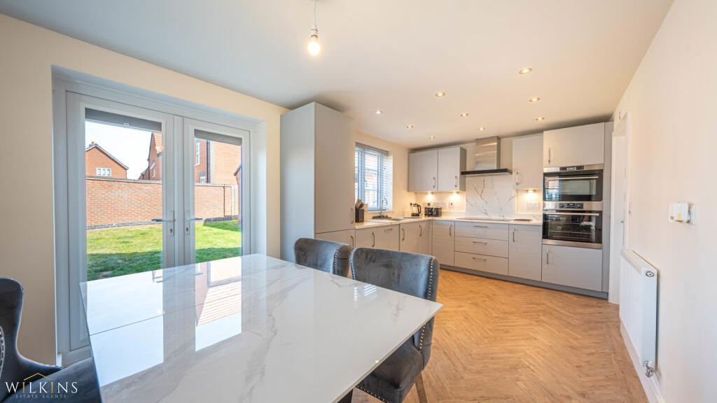 Mill Grove, Tamworth, Staffordshire, B79 - View 3