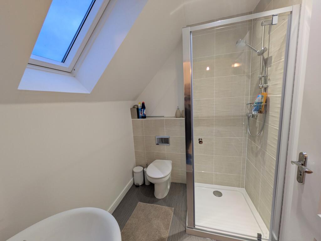 Additional image 20 of Harrowins Farm Drive, Bradford, BD13