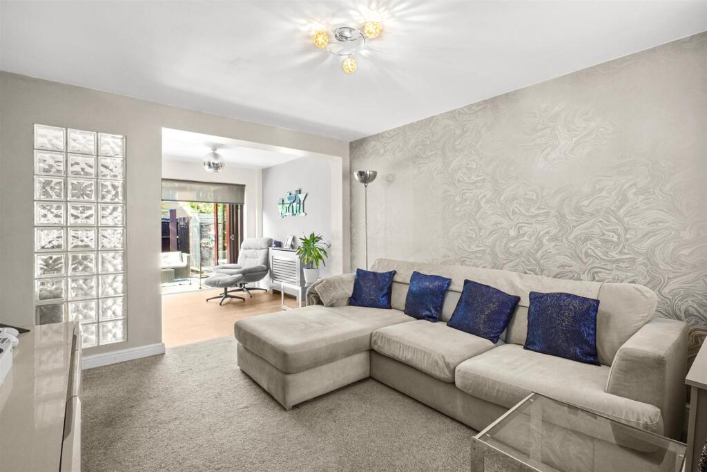 House in Milton Keynes - View 5