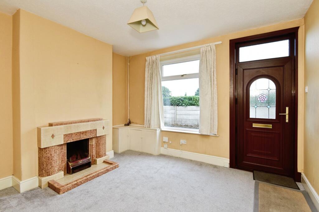 House in Stoke-on-Trent - View 5