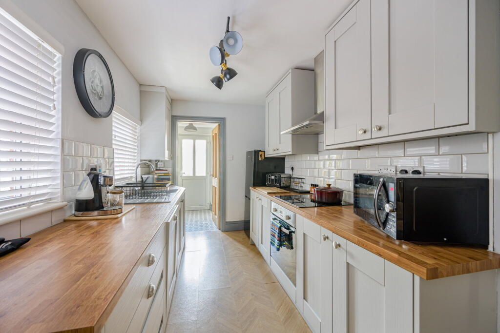 House in Nottingham - View 4