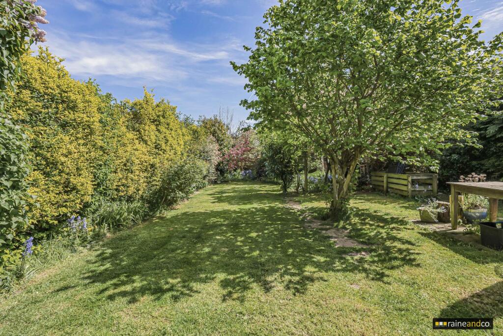 Additional image 28 of Ellenbrook Crescent, Hatfield