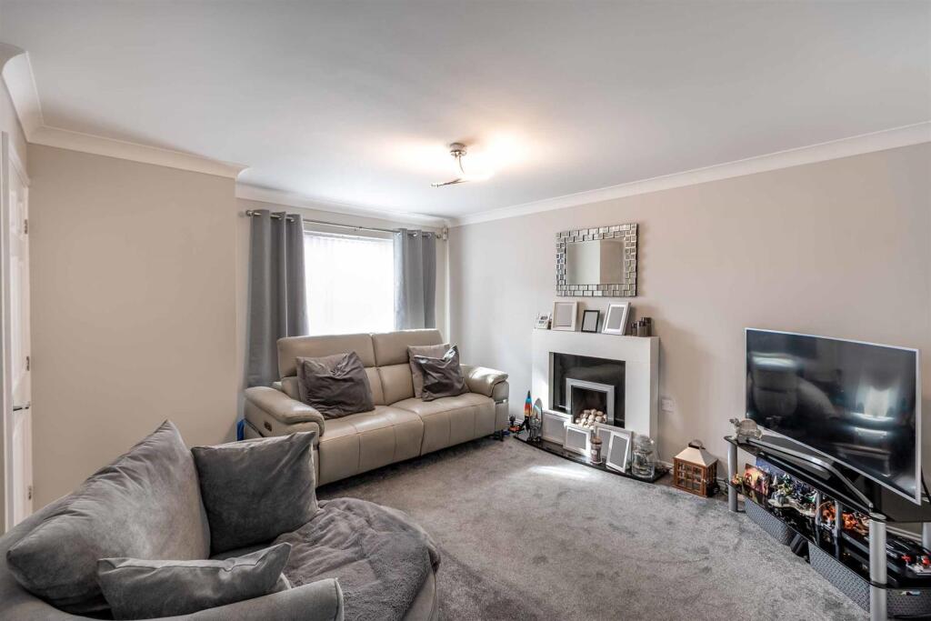 House in Sheffield - View 5