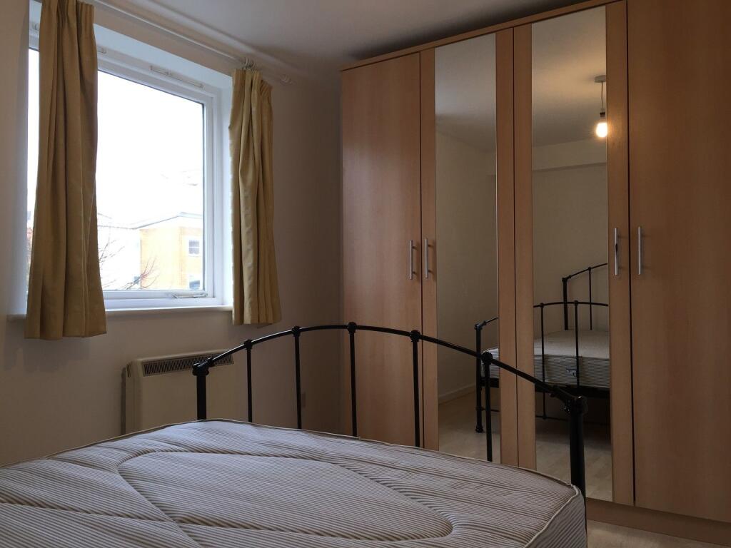 Apartment in London - More