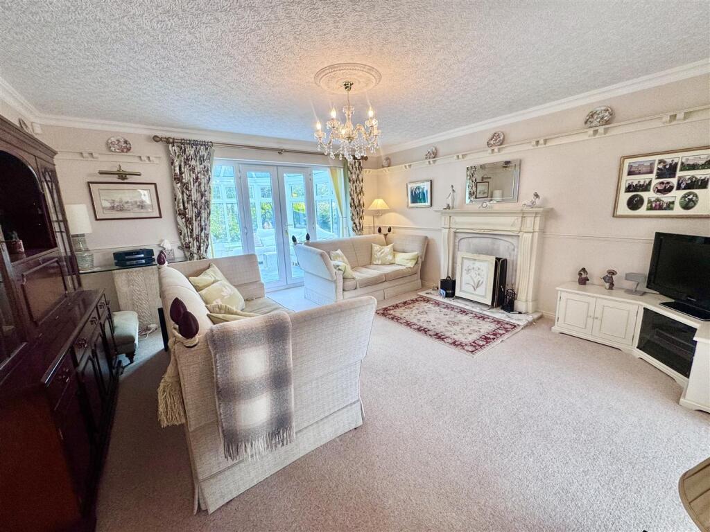 House in Llandudno - More