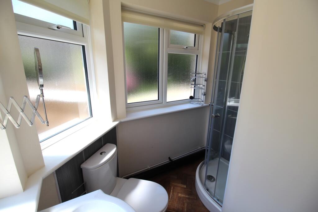 House in Runnymede, Surrey - View 4