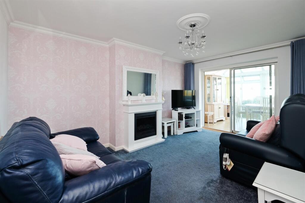 Sandpiper Road, Whitstable photo 3