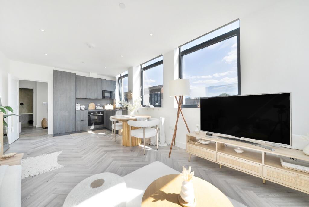Main image of property: Albery Apartments, 19 Trinity Place, Bexleyheath, Kent, DA6