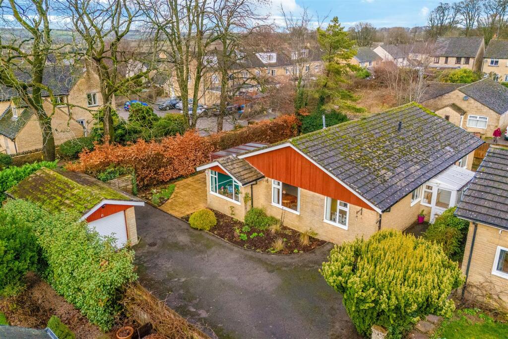 Main image of property: Foxfield, Chipping Norton