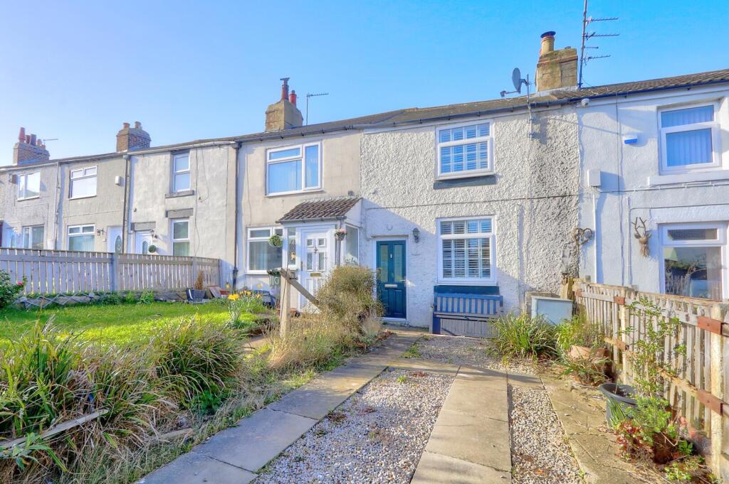 Main image of property: East Row, Eston, TS6