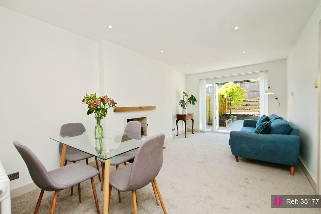 House in York - View 3
