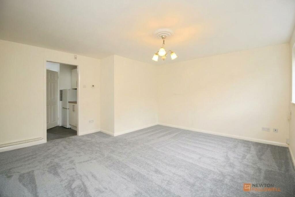 House in Leicester - View 4