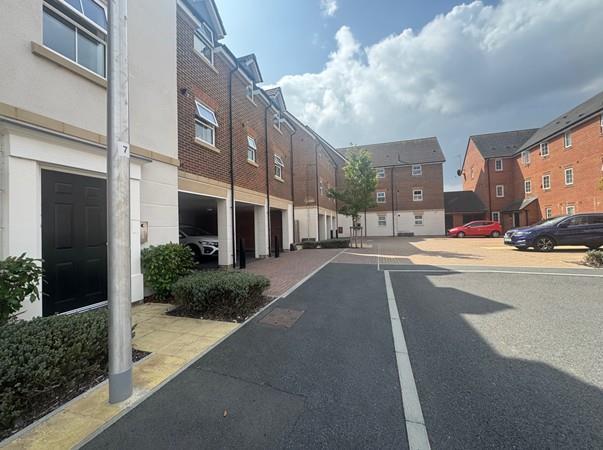 Main image of property: Newbury, Berkshire, RG14