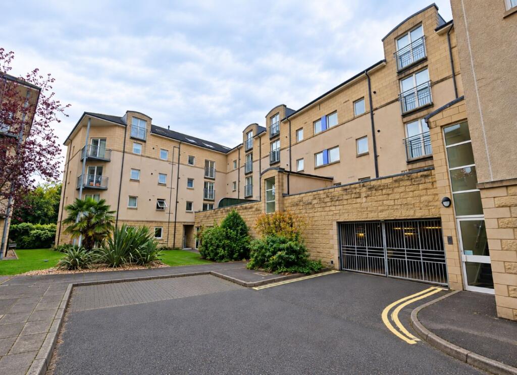 Main image of property: 106/1, Crewe Road North, Edinburgh, Edinburgh, EH5 2NE