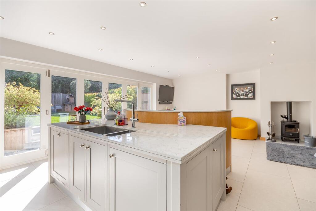 Litton Avenue, Sutton-in-Ashfield photo 4