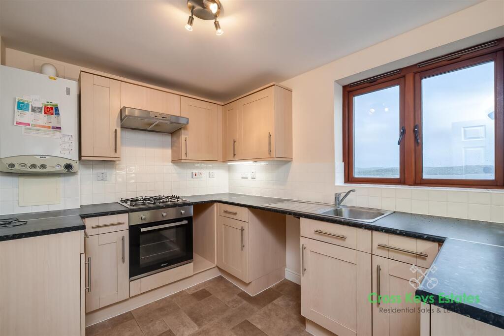 Apartment in Plymouth - View 5