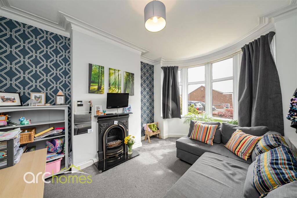 House in Wigan, Greater Manchester - More