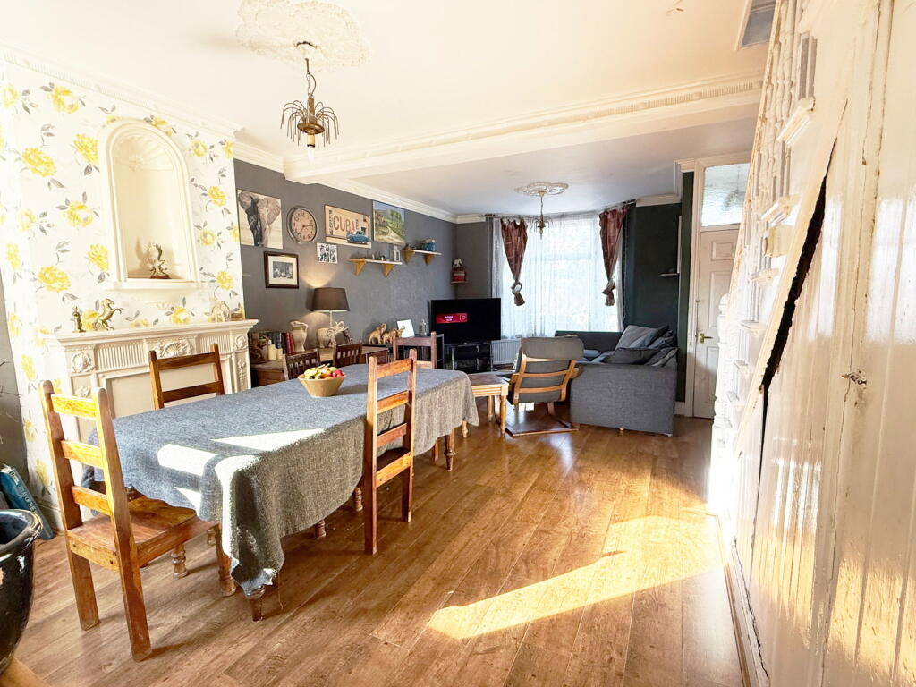 Wolferton Road, London, E12 5PD photo 3
