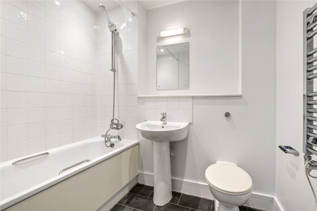 Apartment in London - View 4