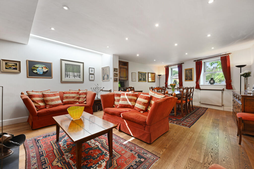 Main image of property: Green Lane, Stanmore, HA7