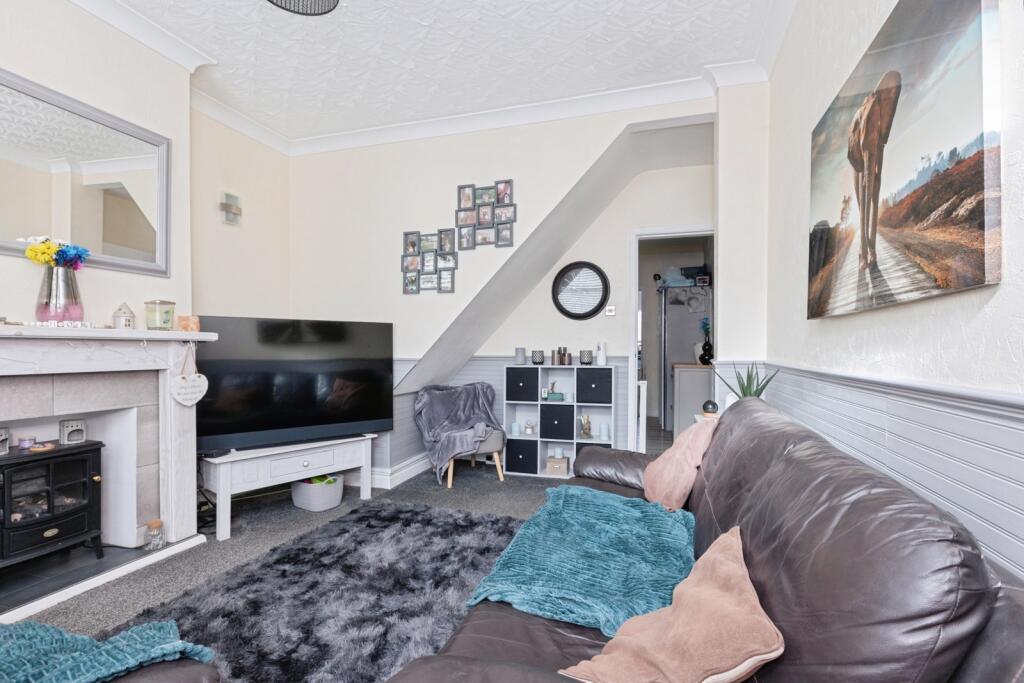 House in Leicester, Aylestone Park - View 3