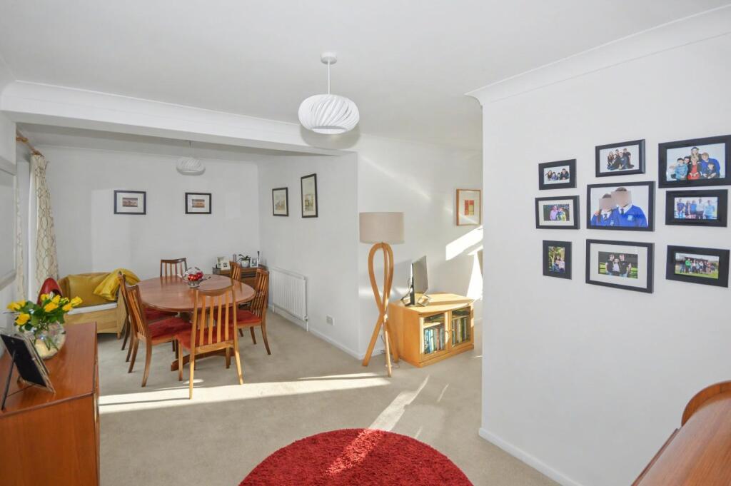Park Street, Earls Barton, Northampton - View 5