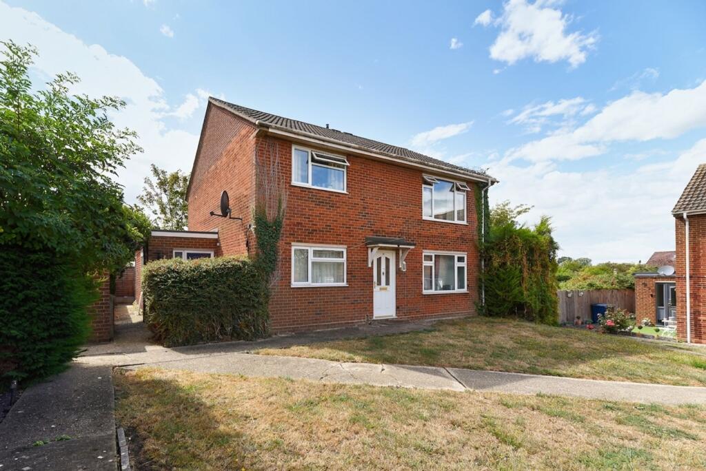 Main image of property: Chequers Close, Fenstanton, PE28