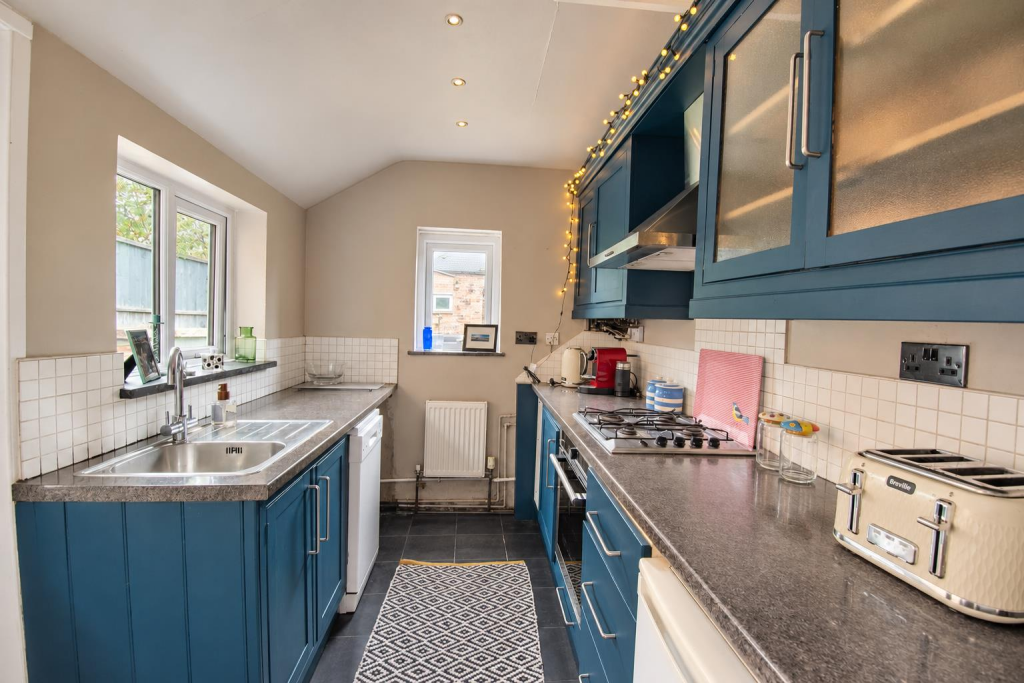 House in Derby - View 2