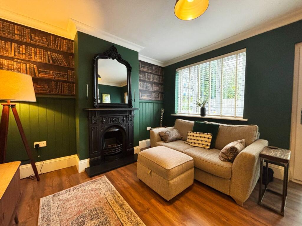 Warley Mount, Brentwood photo 2