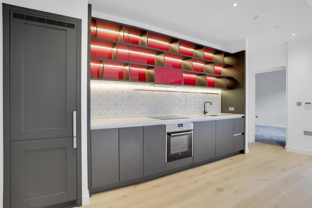 Apartment in London - View 2