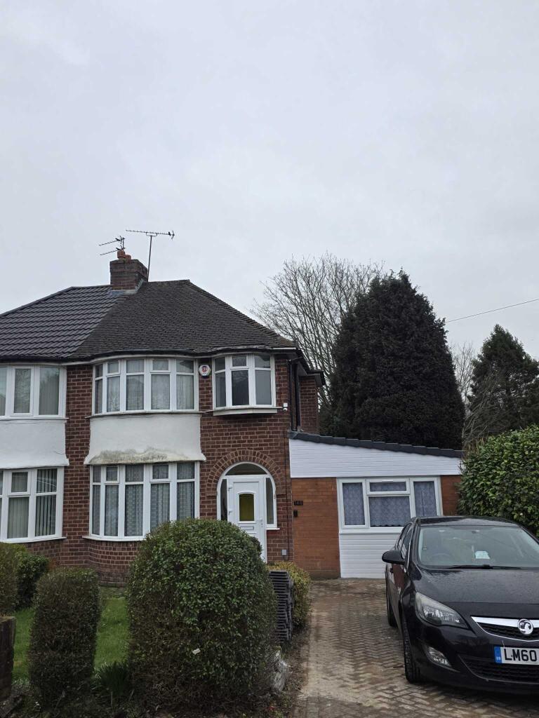 Room Available On Ryde Park Rd, Rednal B45 8RF