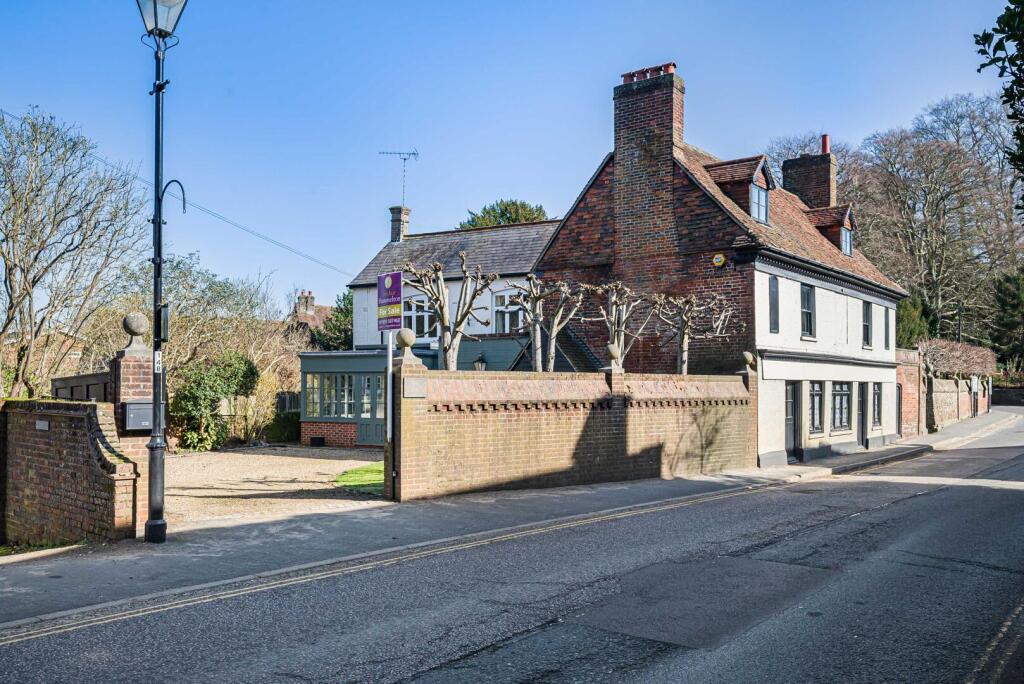 Main image of property: Quebec Square, Westerham, Kent