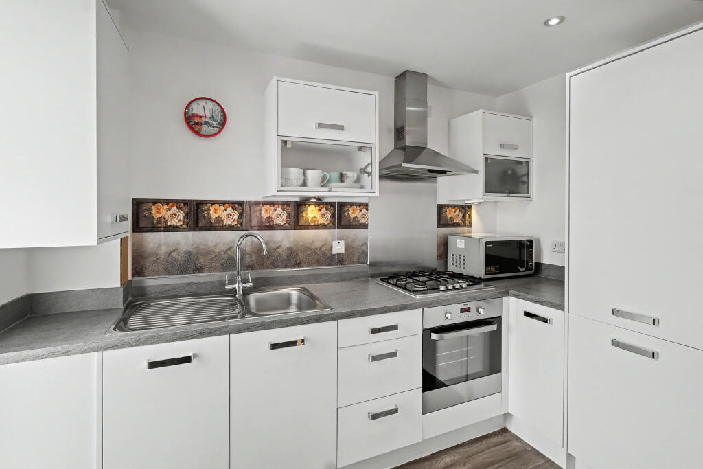 Apartment in Derby - View 3