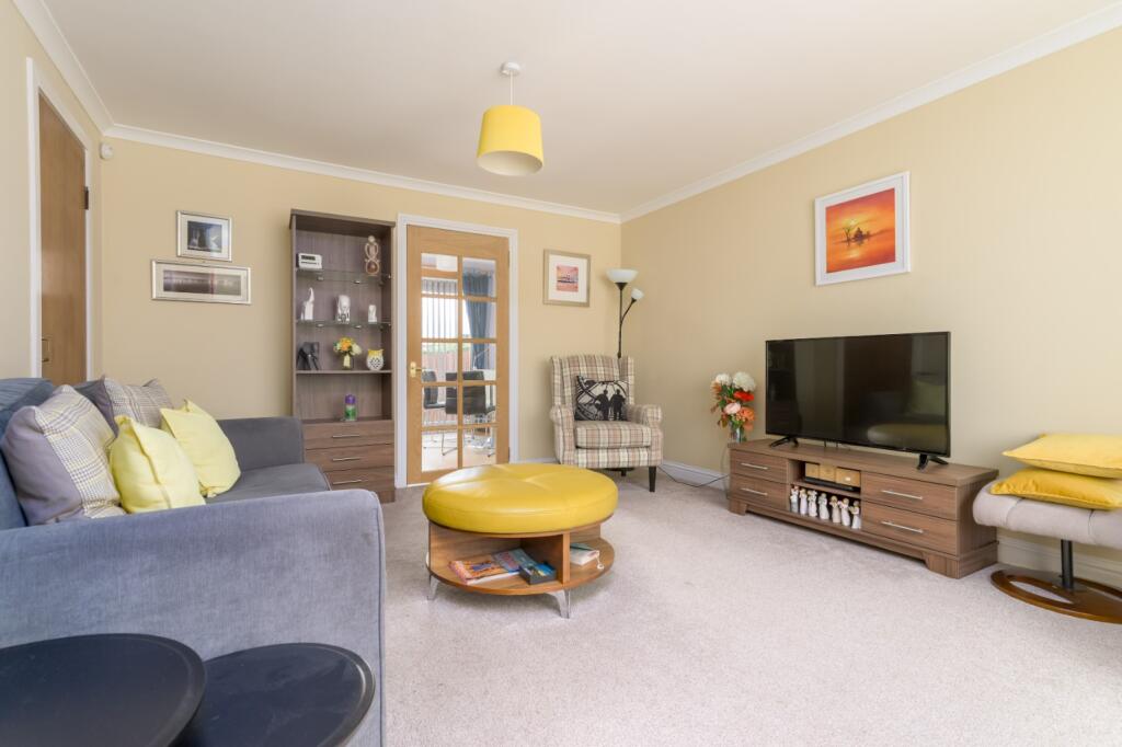 House in Dalgety Bay, St David's - View 3