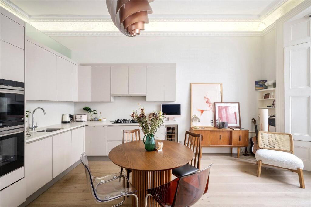 Apartment in London, Royal Borough of Kensington and Chelsea - View 3