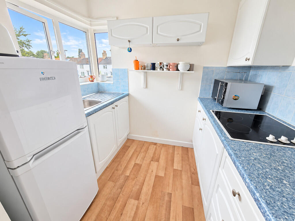 Buckingham Road, Shoreham-by-Sea photo 4