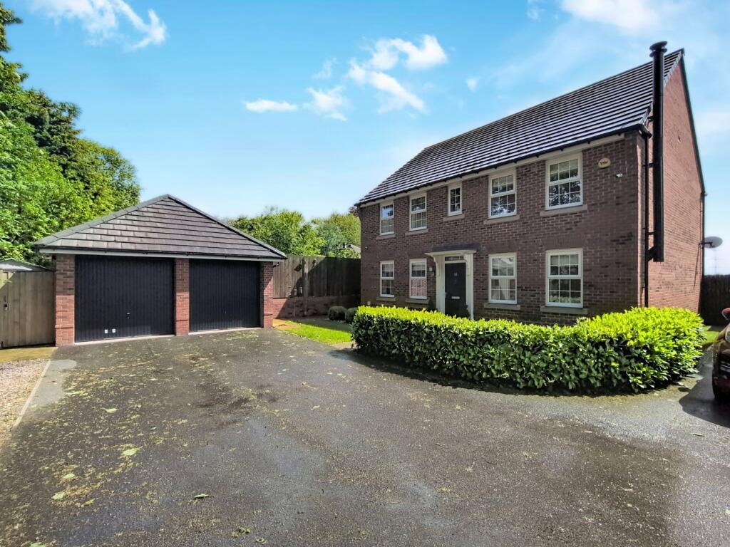 Lockgate Rise, Birkenshaw, Bradford, West Yorkshire, BD11