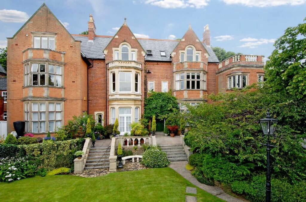 Main image of property: Newcastle Court, The Park, NG7 1BL