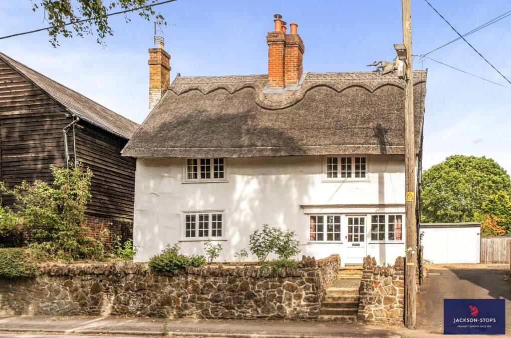 Main image of property: Leighton Road, Heath and Reach, Bedfordshire, LU7