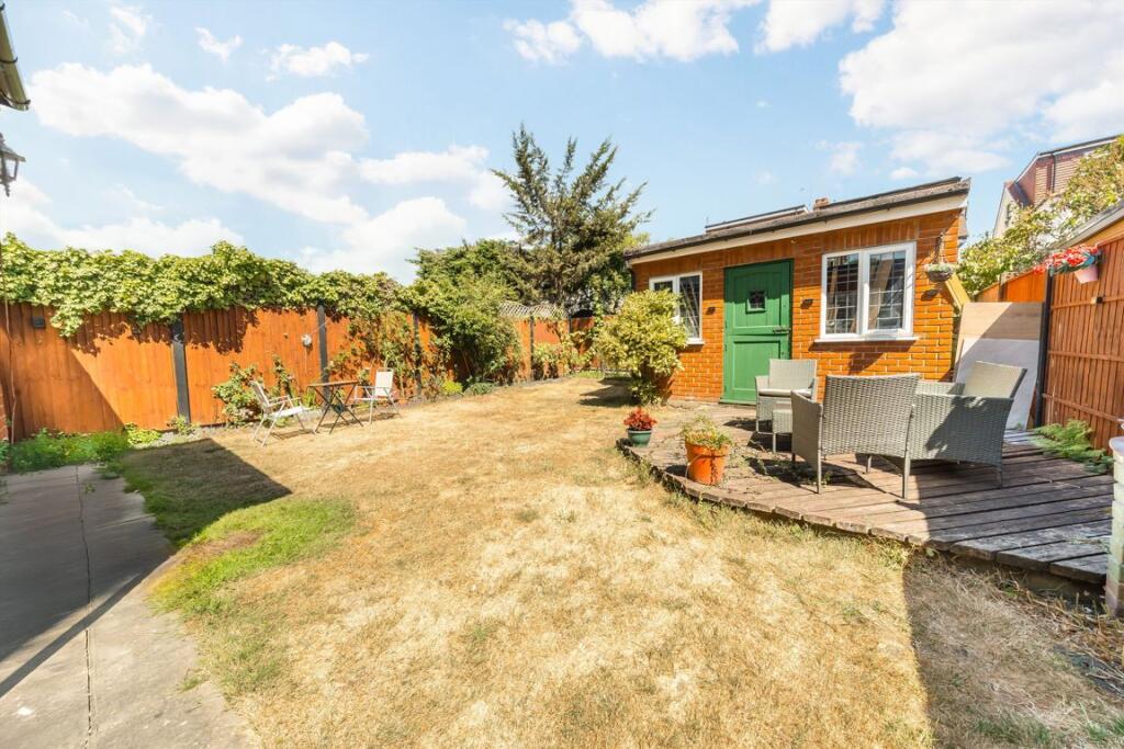House in London, Hanwell - More